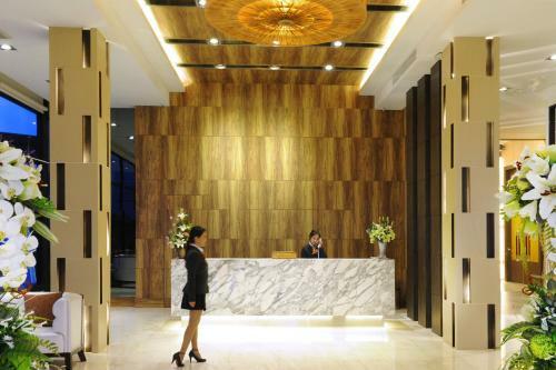 Grand Ratchapruek Hotel