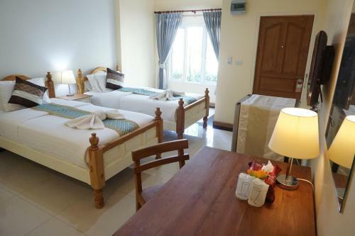 Hotel Amphawaree