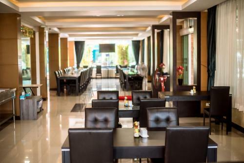 Hotel Blue Sky Residence Airport