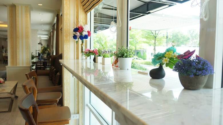 Westgate Residence Hotel