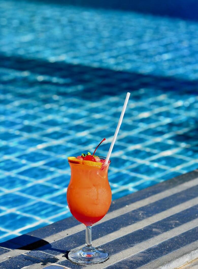 Hotel Sanae Beach Club