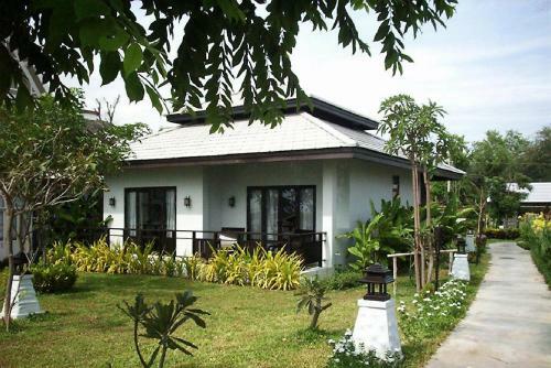 Hotel Kao Tao Villa Beach Resort