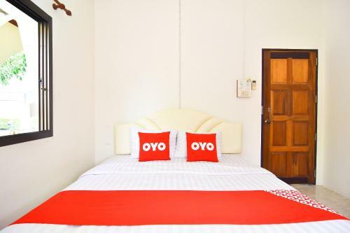 Hostal Oyo 570 Seaside Hua Hin