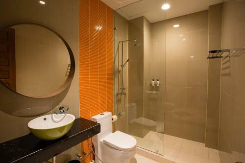 S Bangkok Hotel, Navamin