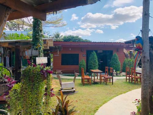 Posada Jj At Chiangkhan