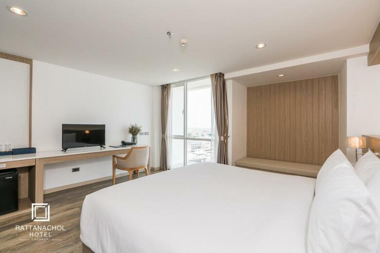Rattanachol Hotel