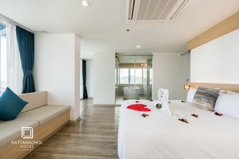 Rattanachol Hotel