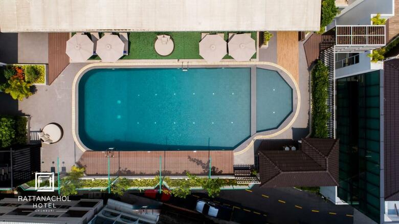 Rattanachol Hotel