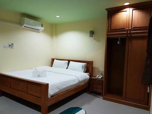 Hostal Kasinpat Home