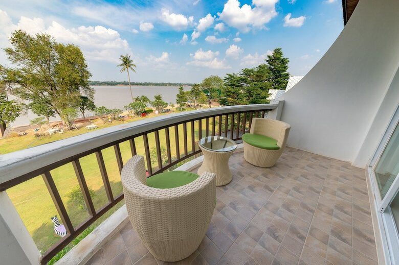 Vieng Khong Hotel