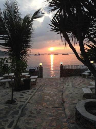 Hotel Rubtawan Sichang Resort
