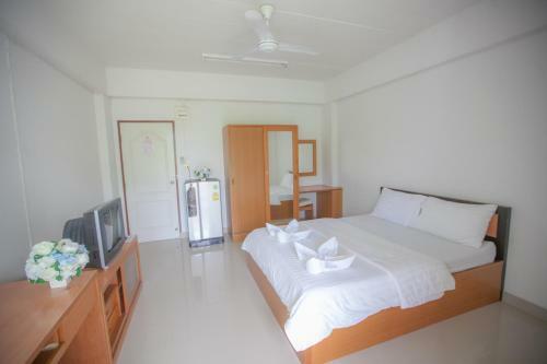 Hotel Grand Charoonrat Apartment
