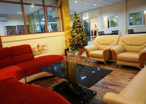 Alongkorn Hotel By Sb