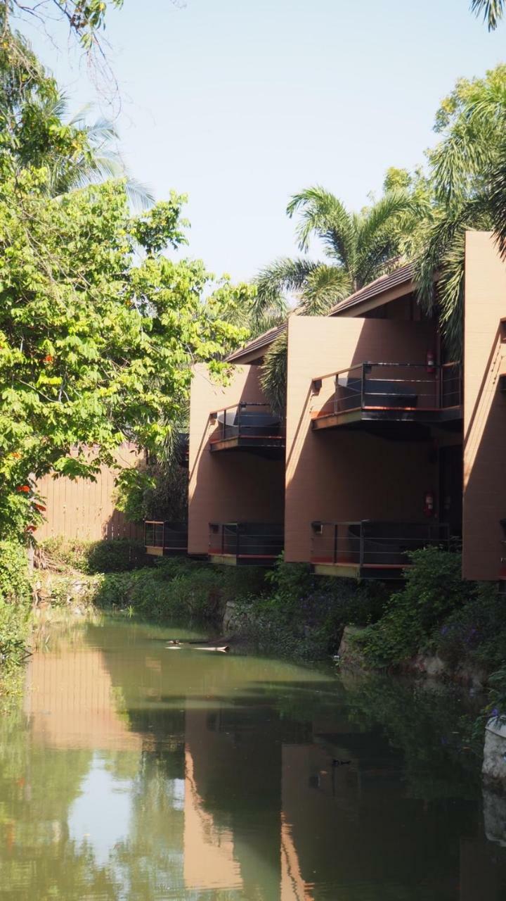 Hotel The Grace Amphawa