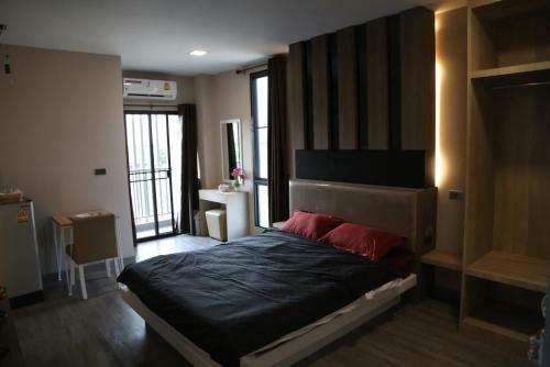 Hostal Ben At Salaya