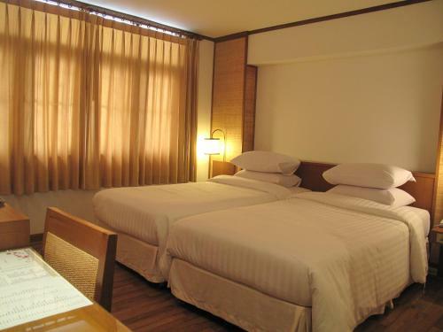 Dusit Hotel