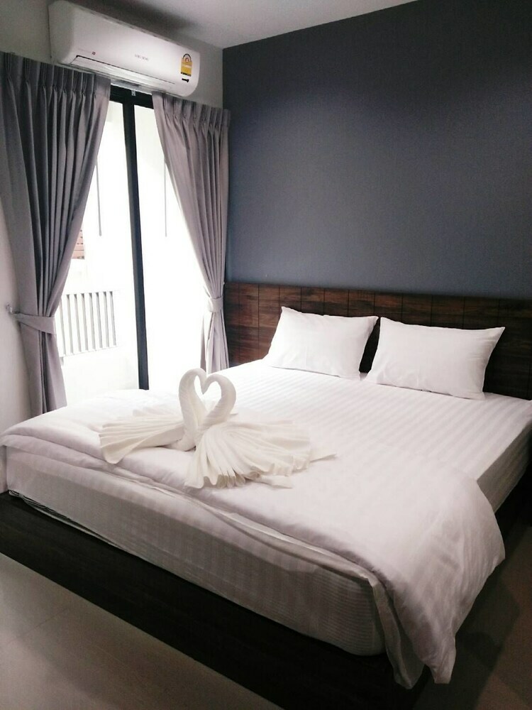 Glai Gan Place Hotel