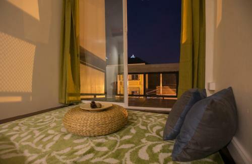 Chedi View Hostel