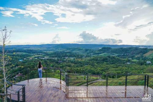 Hotel Phukaew & Adventure Park Resort