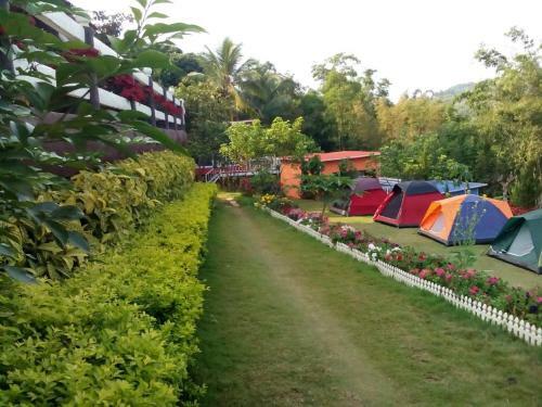 Hotel Baan Chuthamanee