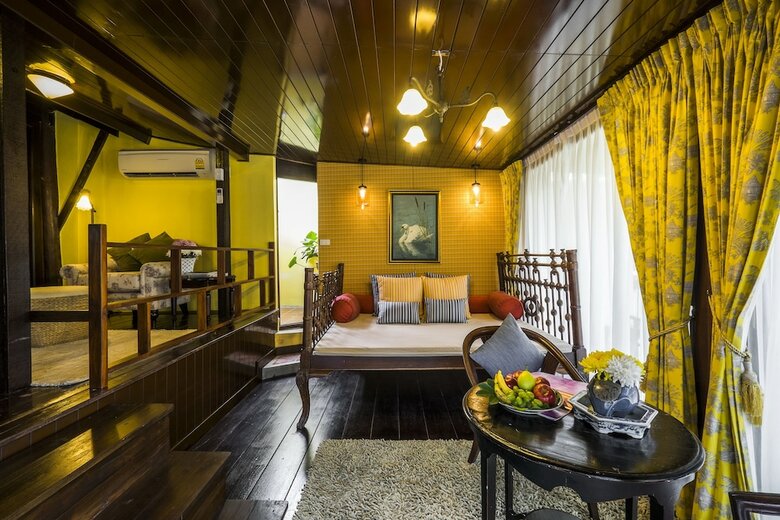 Hotel Ndol Streamside Thai Villas