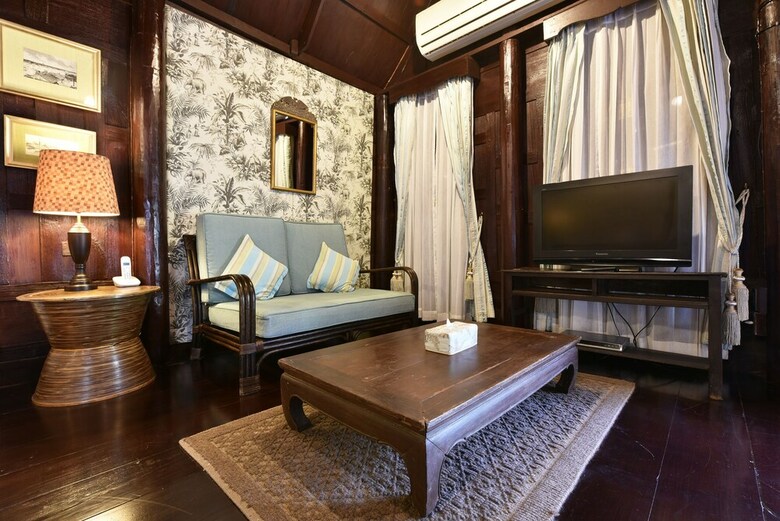 Hotel Ndol Streamside Thai Villas