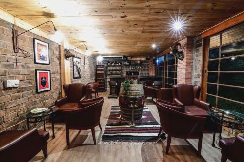 Issara Boutique Winery Hotel