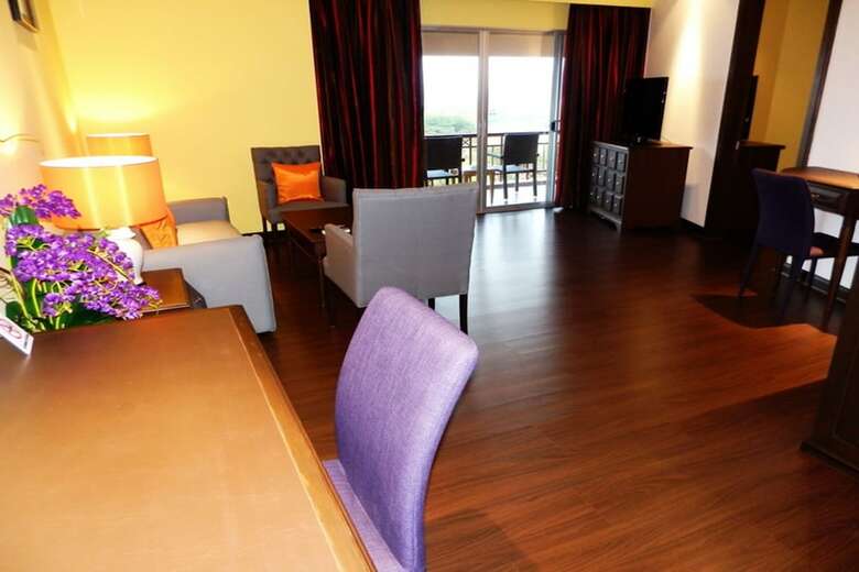 Hotel Sir James Resort
