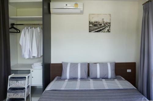 Hotel The September Salaya