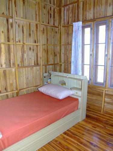 Hostal At Home172