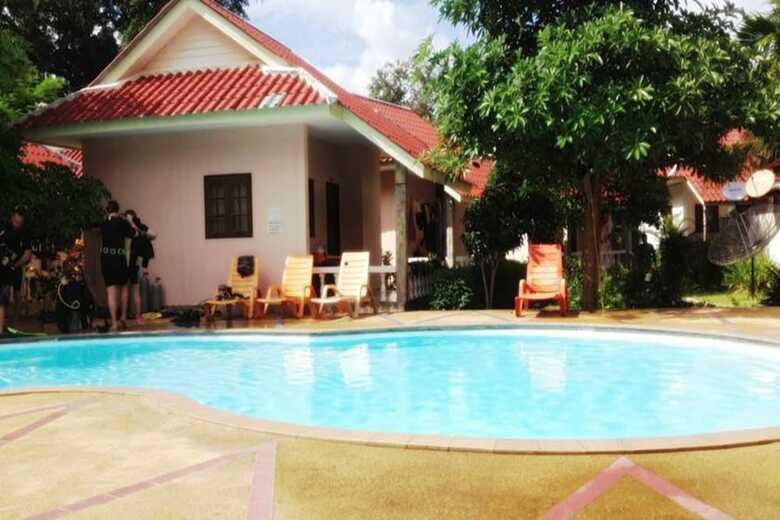 Hotel Phuwadee Resort & Spa