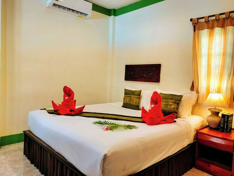 Hotel Phuwadee Resort & Spa
