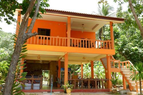 Hostal The Hill Village