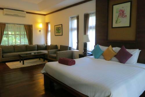 Hotel Green Papaya Resort