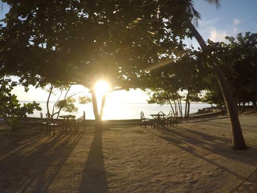 Hotel Dolphin Bay Beach Resort
