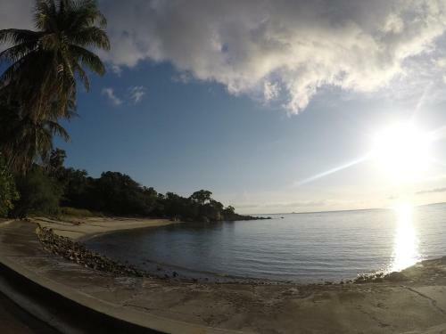 Hotel Dolphin Bay Beach Resort