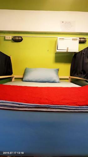 Sleep Tight Hostel At Koh Phangan