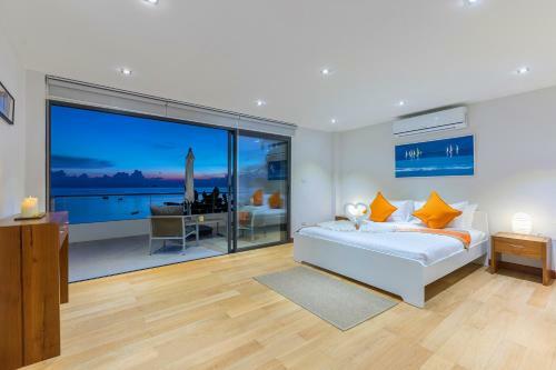 Paradis Blanc - Koh Phangan Luxury Beachfront Villa