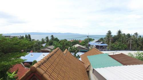 Hostal Tanyaporn House