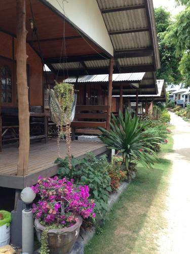 Hostal Light In Bungalow