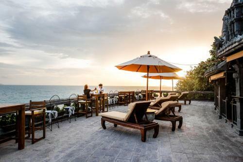 Blue Hill Beach Resort By Le Palais Hotel