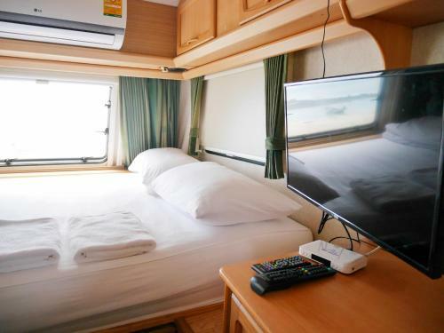 Samui Caravans