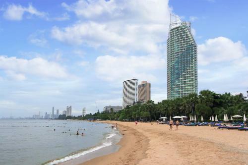 Hotel White Sand Beach Residences Pattaya