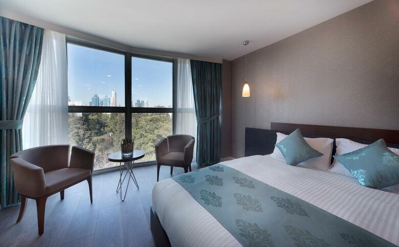Hotel The Clock Suites