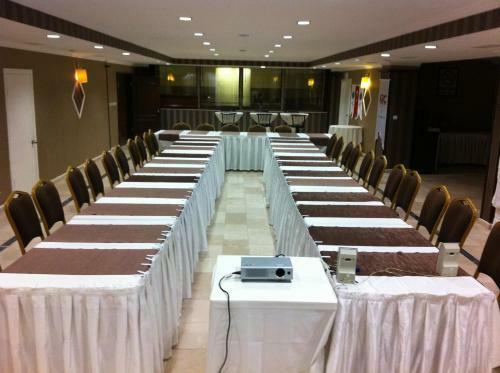 Grand Cali Hotel