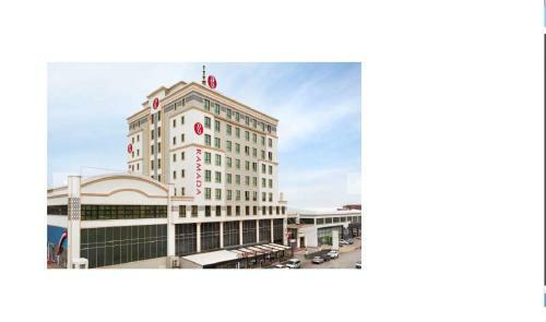 Hotel Ramada By Wyndham Elaz??