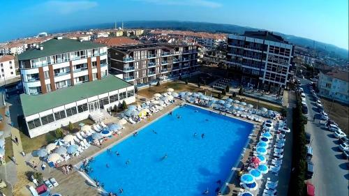 Carpediem Diamond Hotel