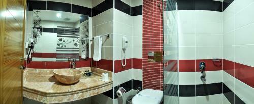 Demosan Hotel