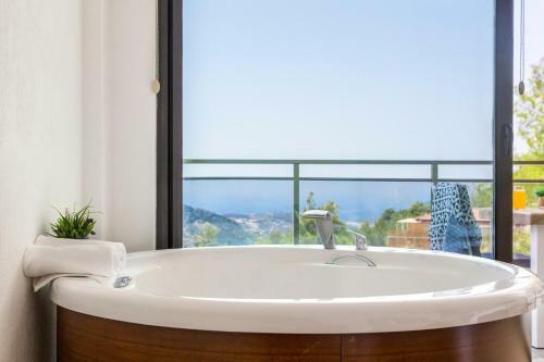 Islamlar Villa Sleeps 4 Pool Air Con Wifi