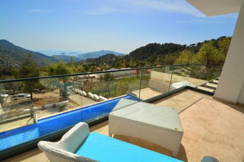 Private Villa Loya
